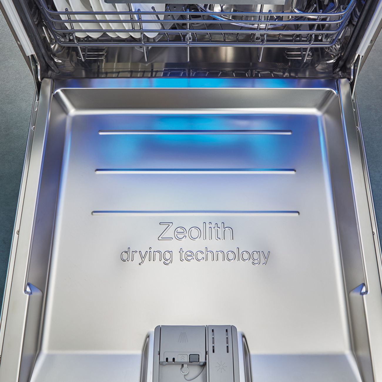 Zeolith Trocknen – Für glänzende Spülergebnisse bei manes die electro gmbh in Erfurt