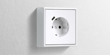 Erweiterter Anschlussraum für die Nachrüstung bei manes die electro gmbh in Erfurt