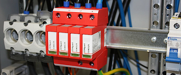 Über­spannungs­schutz bei manes die electro gmbh in Erfurt