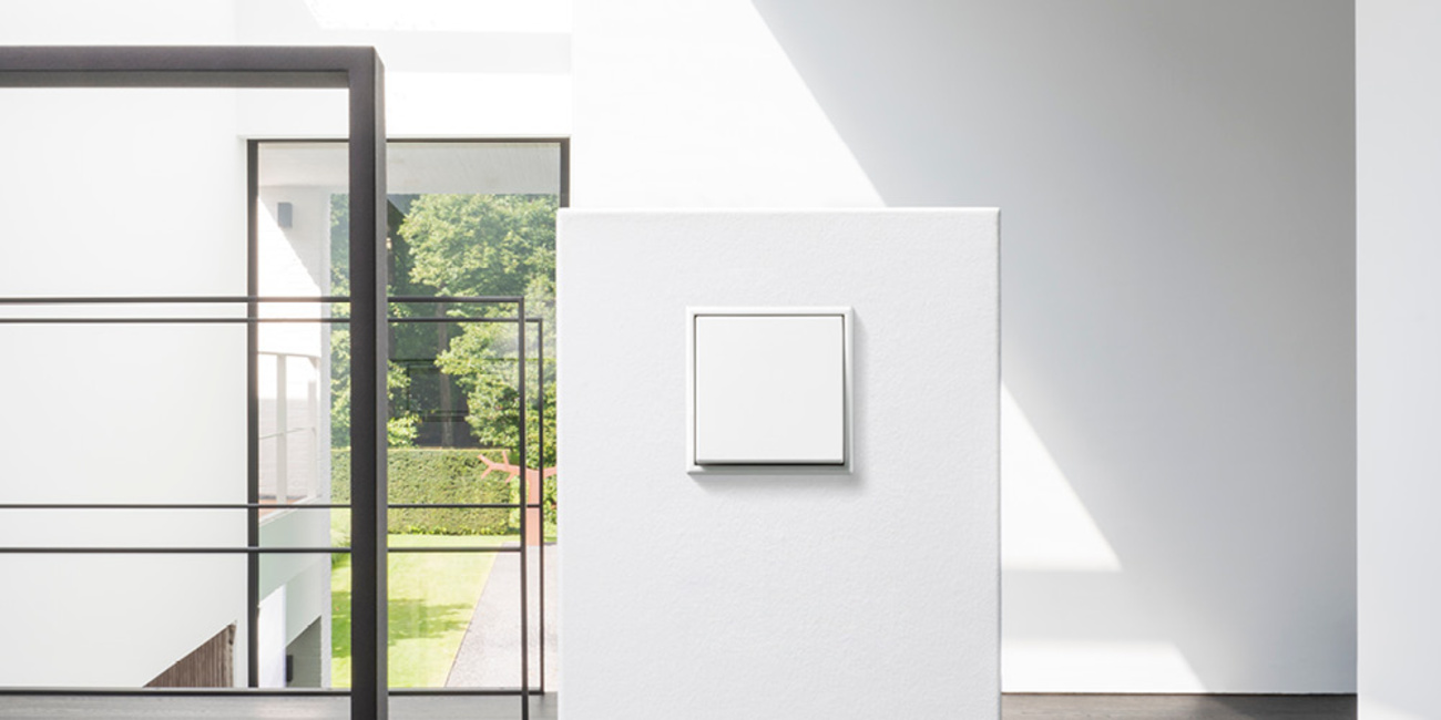 JUNG Schalterprogramme bei manes die electro gmbh in Erfurt